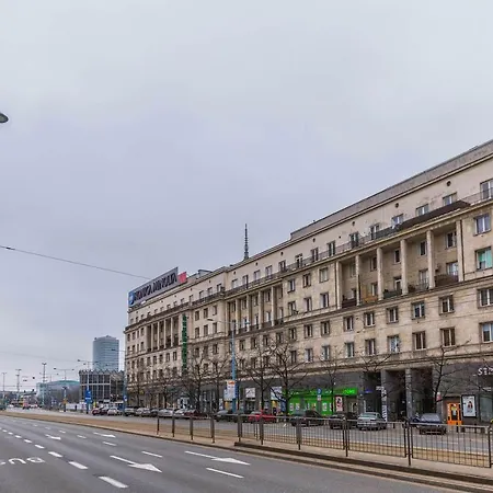 Przy Rotundzie Warsaw